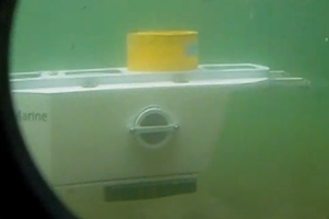 Die 'SubMarine' taucht statisch ab und wieder auf